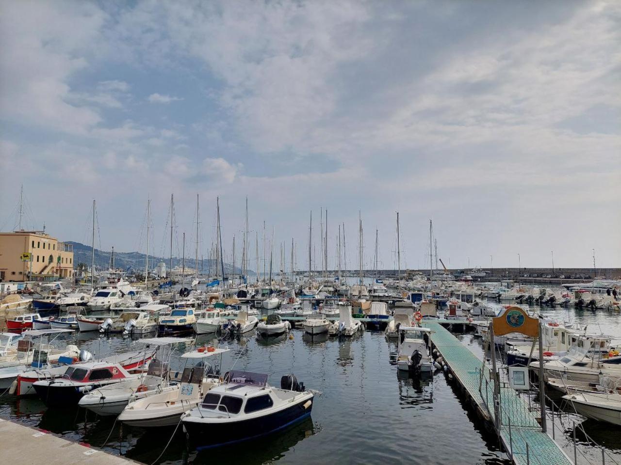 Appartamento Casa Timaloki - Sanremo Centro Esterno foto